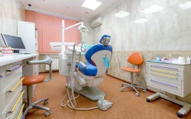 Стоматологическая клиника Стома-Люкс на аллее Поликарпова фотография 2