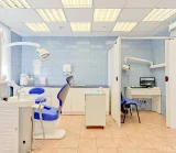 Стоматологическая клиника Космодентис на проспекте Пятилеток фотография 2