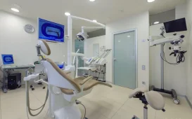 Клиника стоматологии МЕДИ на проспекте Металлистов фотография 3