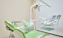 Центр имплантации и стоматологии ИНТАН на улице Димитрова фотография 4