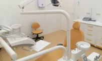 Стоматологический центр Базель на проспекте Строителей фотография 4
