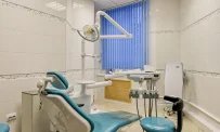Стоматологический центр ЮлиСТОМ на Дунайском проспекте фотография 4