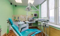 Стоматологический центр ЮлиСТОМ на Дунайском проспекте фотография 7