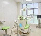 Центр имплантации и стоматологии ИНТАН на улице Солдата Корзуна фотография 2
