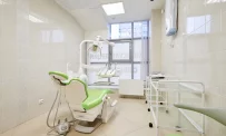 Центр имплантации и стоматологии ИНТАН на улице Солдата Корзуна фотография 7