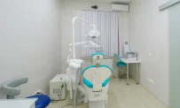 Стоматологическая клиника Династия СТ на проспекте Обуховской Обороны фотография 4