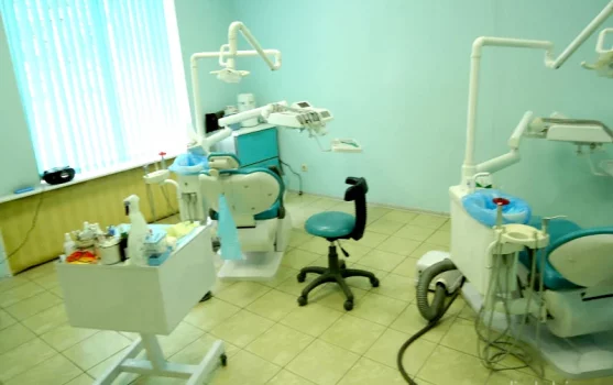 Стоматологическая клиника Без боли на Боровой улице фотография 1