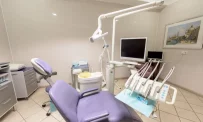 Стоматологический центр Первая семейная клиника Петербурга на Коломяжском проспекте фотография 7
