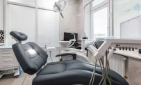 Центр стоматологии и челюстно-лицевой хирургии ЧелЛюкс фотография 8